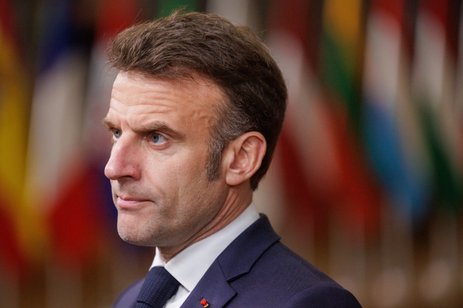 aktuelle nachrichten zum ukraine-gipfel in paris: erfahren sie alles über die wichtigsten diskussionen, teilnehmer und ergebnisse des treffens zur lösung des ukraine-konflikts.