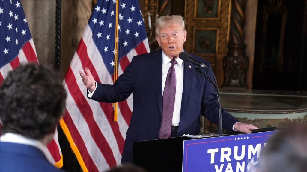 trump-beraterin zeigt grönland in us-farben – dänische kritik an patriotischer aktion und politischen spannungen zwischen usa und dänemark.
