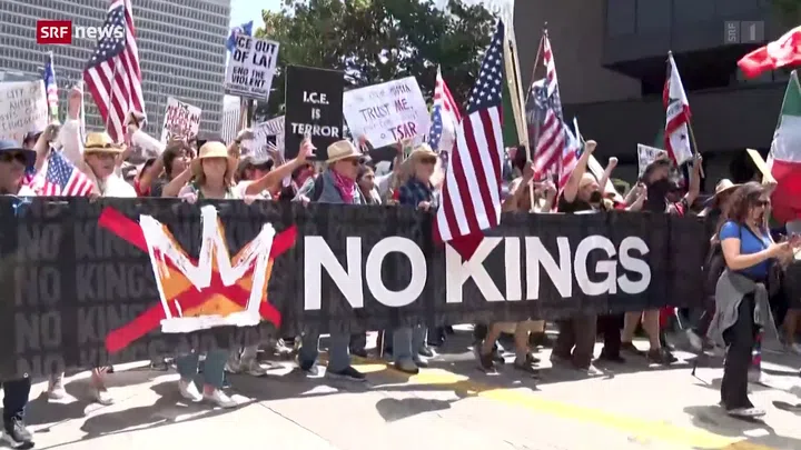 analyse der verbindungen zwischen trump, ice und faschismus: eine kritische betrachtung politischer entwicklungen und ideologien.