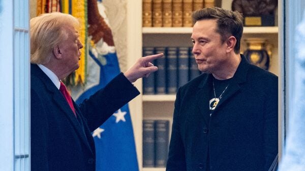 entdecken sie die zusammenhänge zwischen trump, den usa und elon musks auswanderung. eine analyse der politischen und wirtschaftlichen auswirkungen.